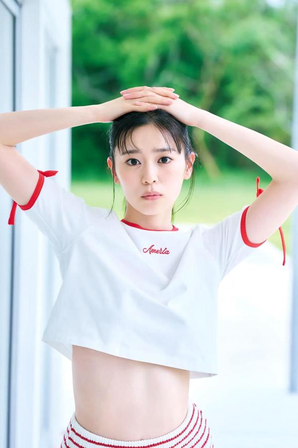   坂井仁香 - ひとかけら 户外泳池比基尼清新写真第26张图片