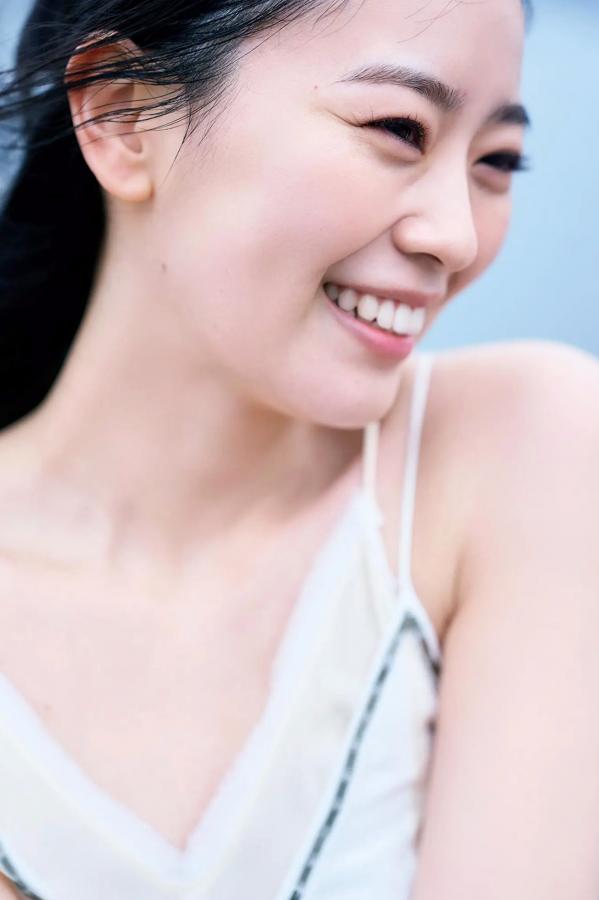   坂井仁香 - ひとかけら 户外泳池比基尼清新写真第45张图片