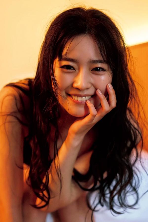   坂井仁香 - ひとかけら 户外泳池比基尼清新写真第75张图片