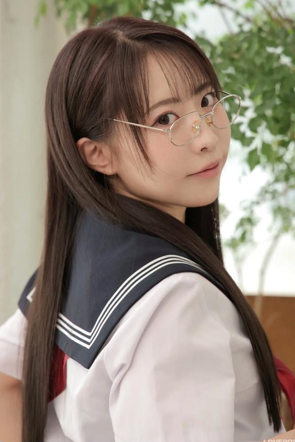   [LOVEPOP] Fureia ふれいあ Photoset 01 日系水手校服眼镜诱惑性感美臀写真第18张图片