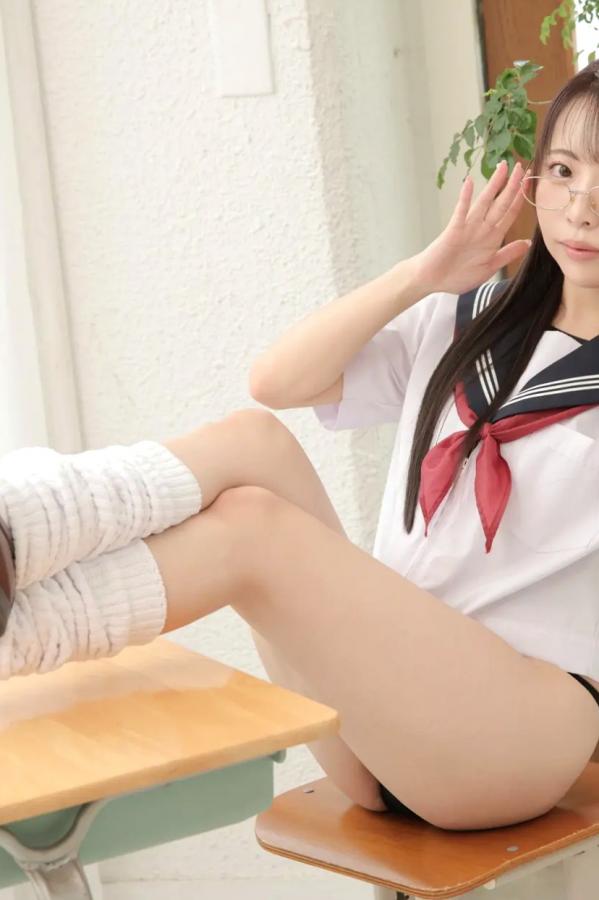   [LOVEPOP] Fureia ふれいあ Photoset 01 日系水手校服眼镜诱惑性感美臀写真第70张图片