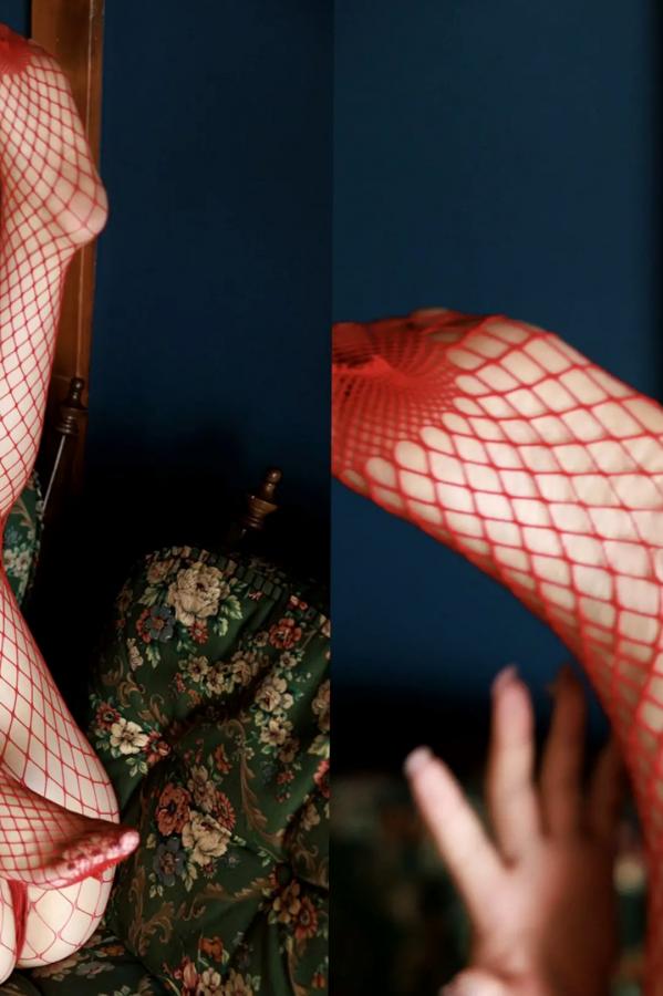   桃白美沙 - 多彩：红色连体衣诱惑与清纯户外性感写真第50张图片
