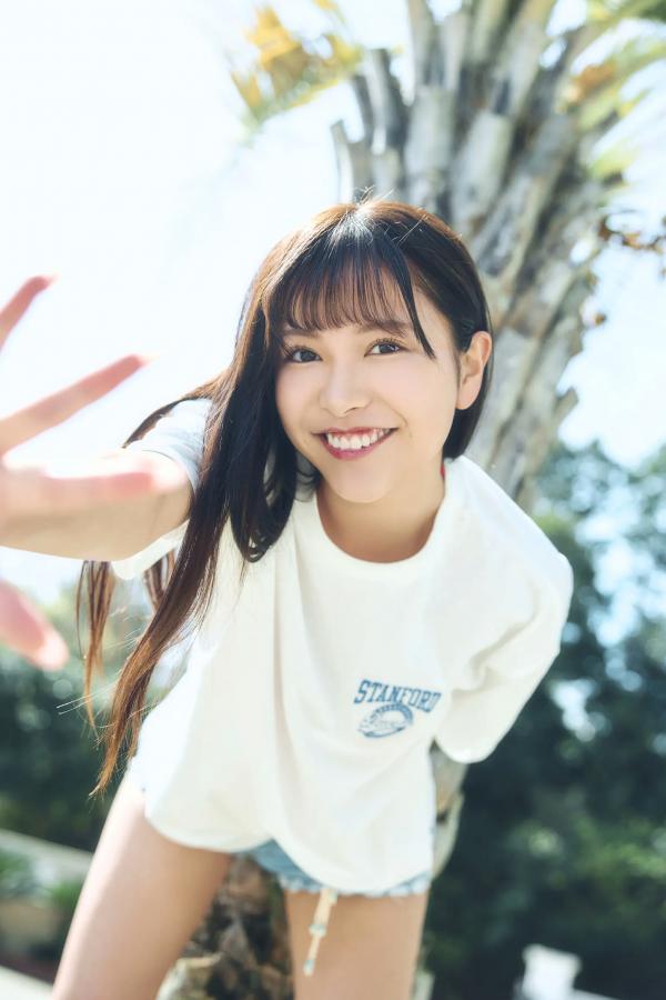   鈴木聖《NUDY BEAUTY》浴室湿身性感比基尼写真第2张图片