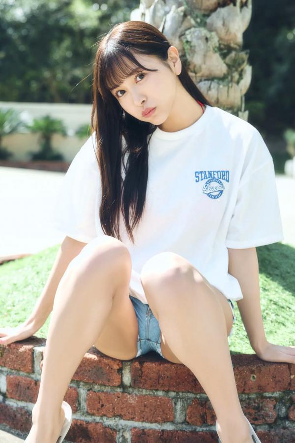   鈴木聖《NUDY BEAUTY》浴室湿身性感比基尼写真第3张图片