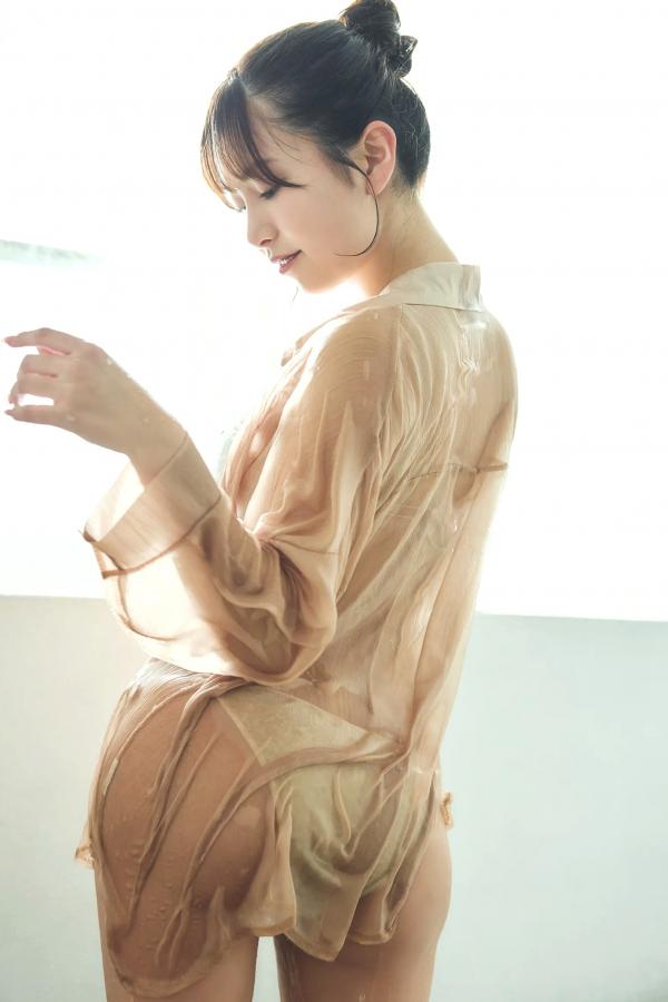   鈴木聖《NUDY BEAUTY》浴室湿身性感比基尼写真第34张图片