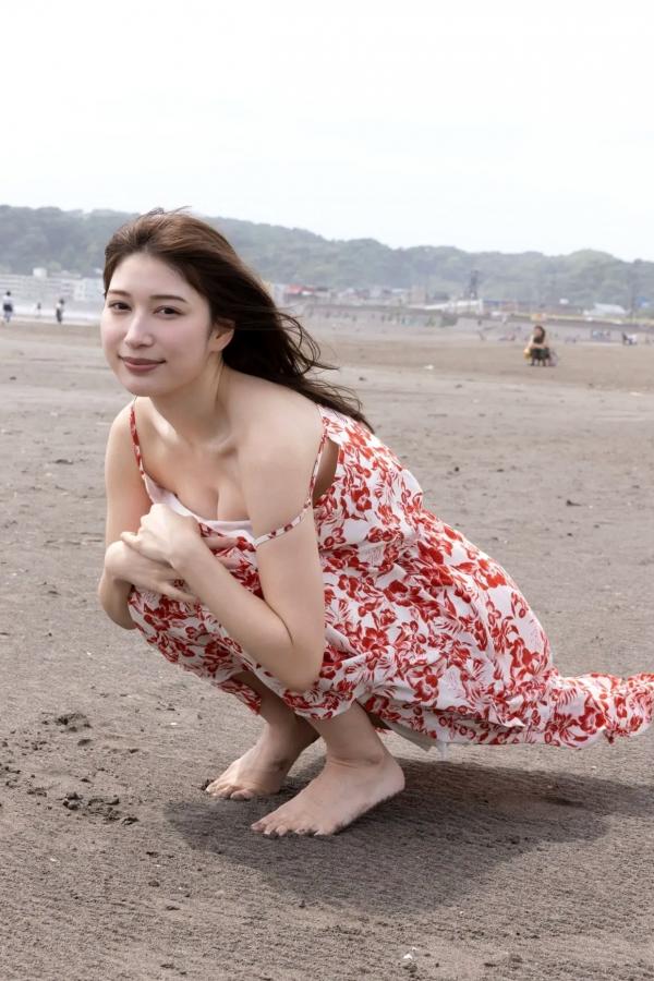   雪平莉左 - 美しすぎるリングガールとの秘め事 绝美举牌女郎家居私房内衣性感写真第5张图片