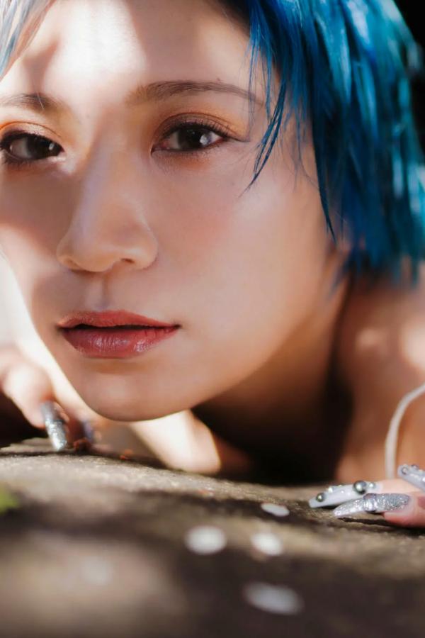  信子（ぱーてぃーちゃん）- 抱いて??? 日本性感艺人日式和服与私房内衣诱惑写真第12张图片