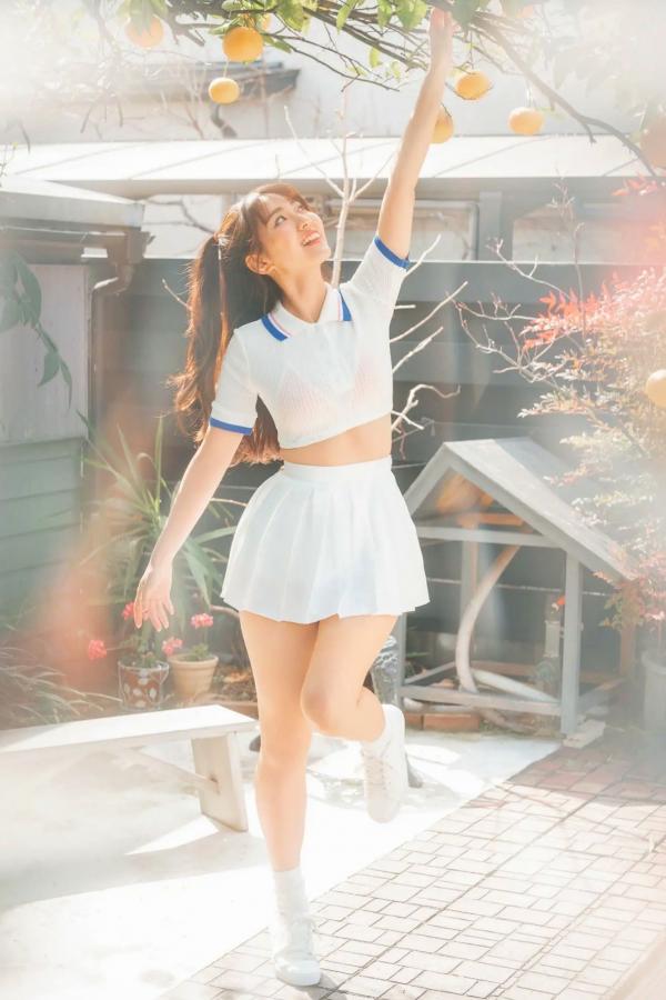   豊田ルナ《女神的素肌》日系清新阳光私房与性感比基尼写真第24张图片
