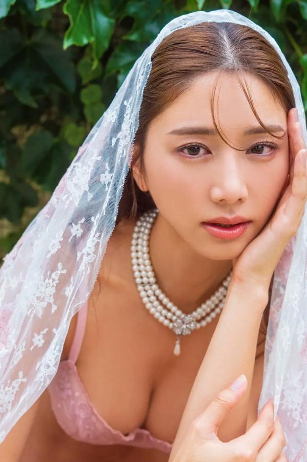   斎藤恭代 - COVER DX 泳池性感泳装与复古音乐写真第8张图片