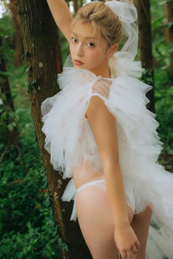   櫻井おとの - flavor 阳光户外比基尼与性感内衣美臀写真第70张图片