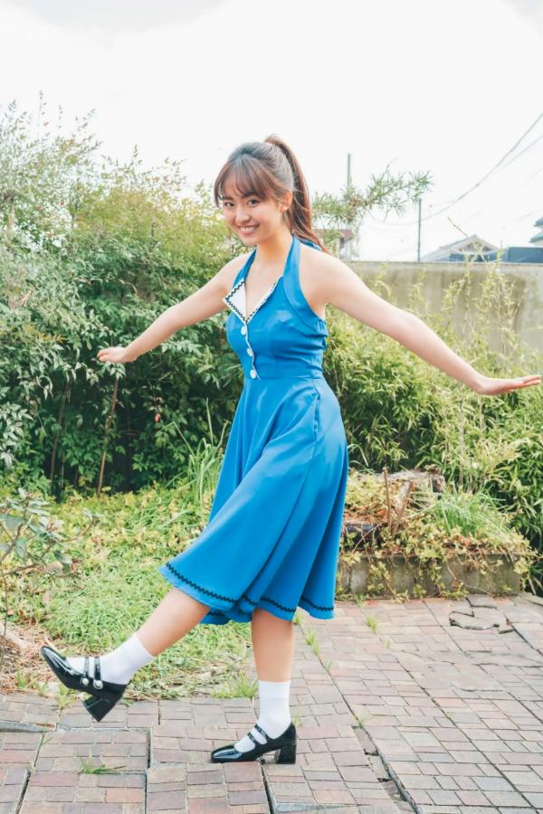   豊田ル纳 豊田ルナ - The Seasonal Girl 日本美少女清纯比基尼泳装写真第2张图片