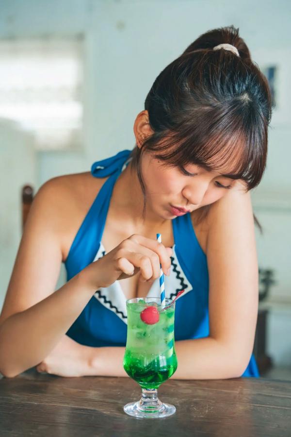   豊田ル纳 豊田ルナ - The Seasonal Girl 日本美少女清纯比基尼泳装写真第11张图片