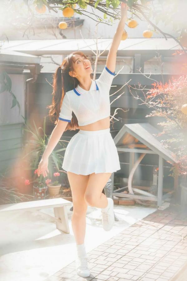   豊田ル纳 豊田ルナ - The Seasonal Girl 日本美少女清纯比基尼泳装写真第32张图片