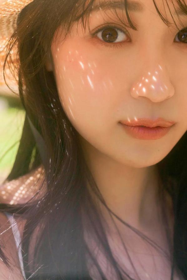   溝端葵 - 夏のはじめ 日本清新泳池比基尼写真 甜美性感美胸女神第5张图片
