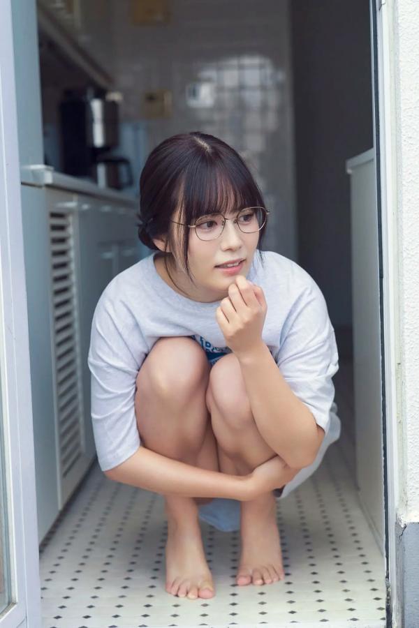   東雲うみ - 自分専用アンドロイド 日本女神眼镜私房与角色扮演性感写真第17张图片