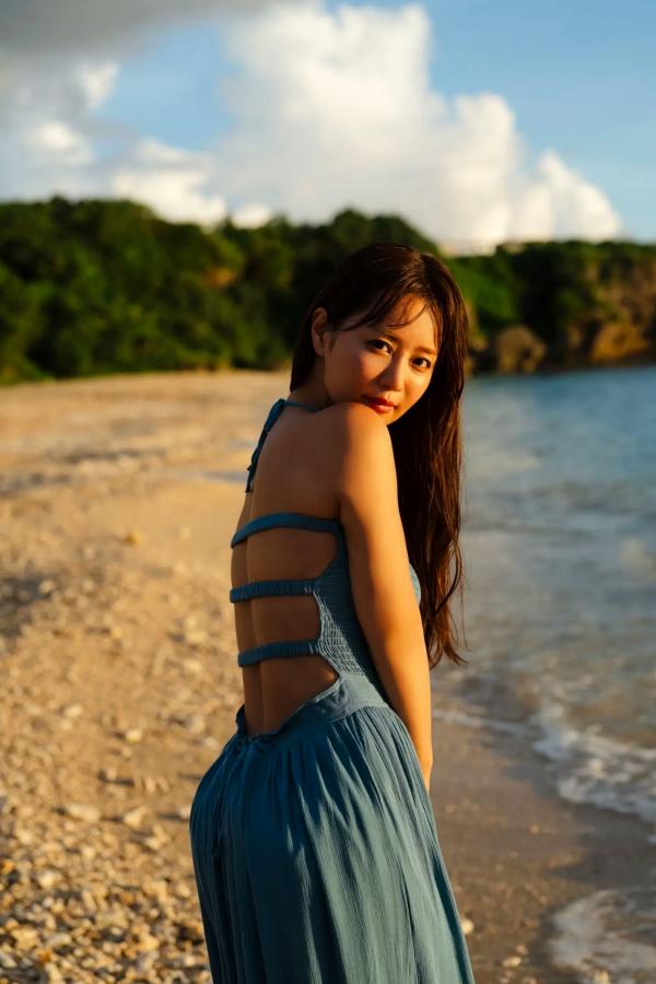    井口裕香 - 恋する沖縄。日本声优冲绳户外湿身性感比基尼写真第68张图片