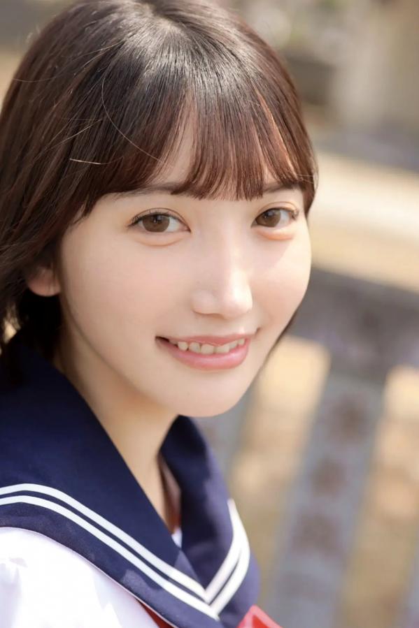   《弓乃りむ - 青春＃アオハル》日系水手校服写真 教室与户外湿身诱惑第4张图片