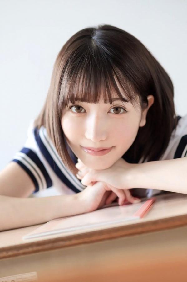   《弓乃りむ - 青春＃アオハル》日系水手校服写真 教室与户外湿身诱惑第16张图片