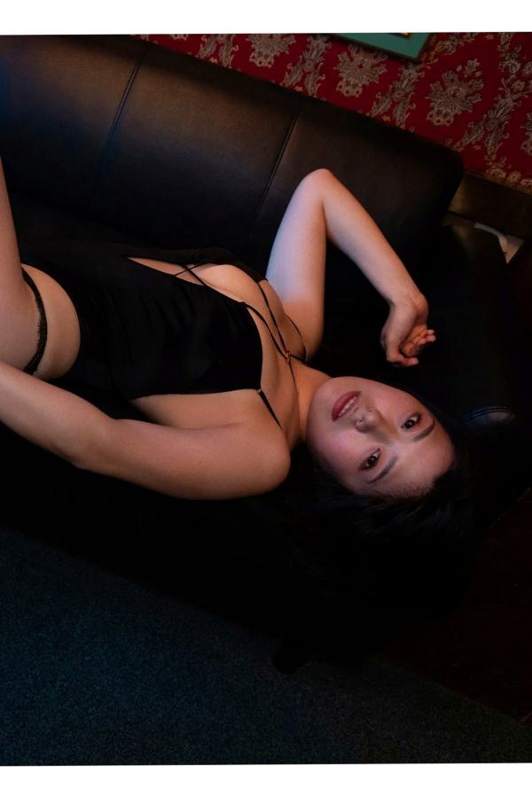   山田かな《甘い罠》性感内衣私房照 湿身诱惑写真第41张图片