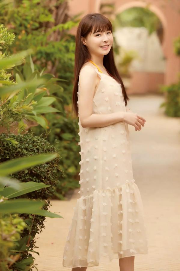   元元 - 吳婕安寫真書數位版 台湾女神性感比基尼私房内衣写真第39张图片