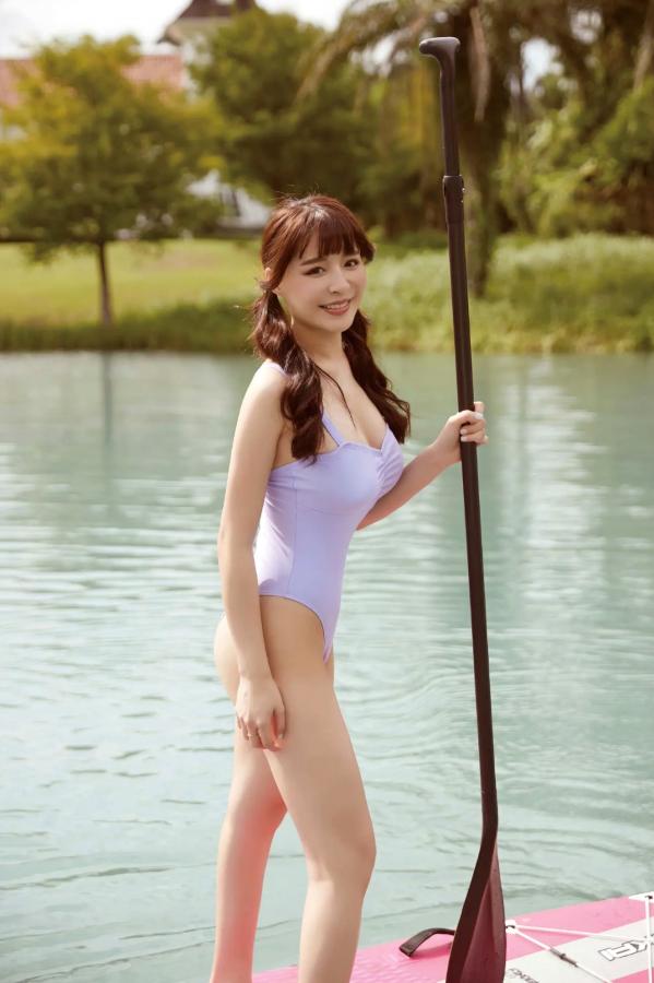   元元 - 吳婕安寫真書數位版 台湾女神性感比基尼私房内衣写真第72张图片