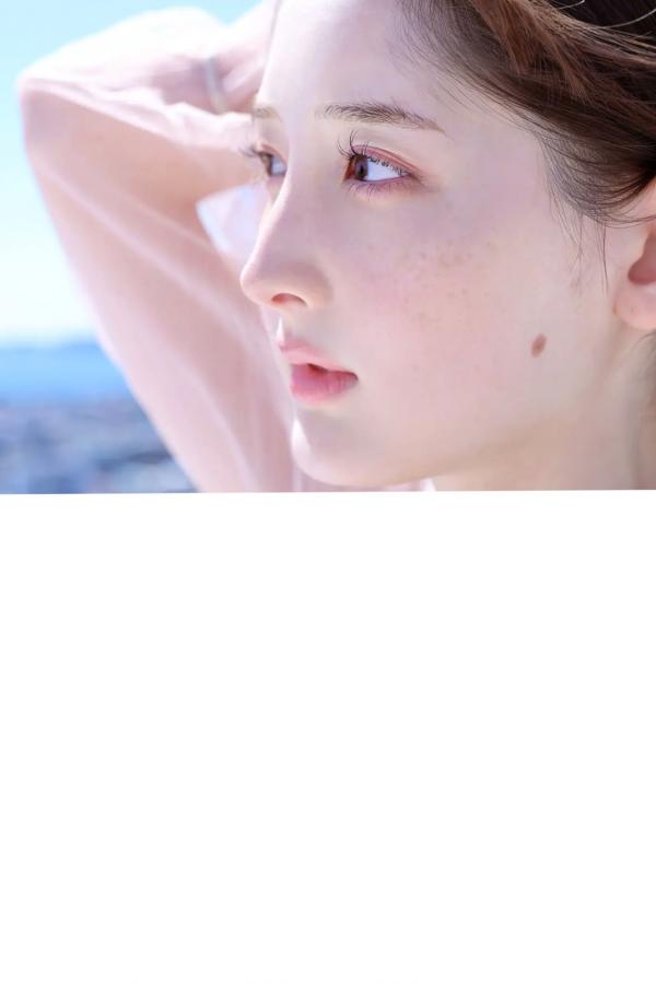   菜那セシル《淡く、ほのかに。》日本美少女户外薄纱与浴室比基尼写真第5张图片