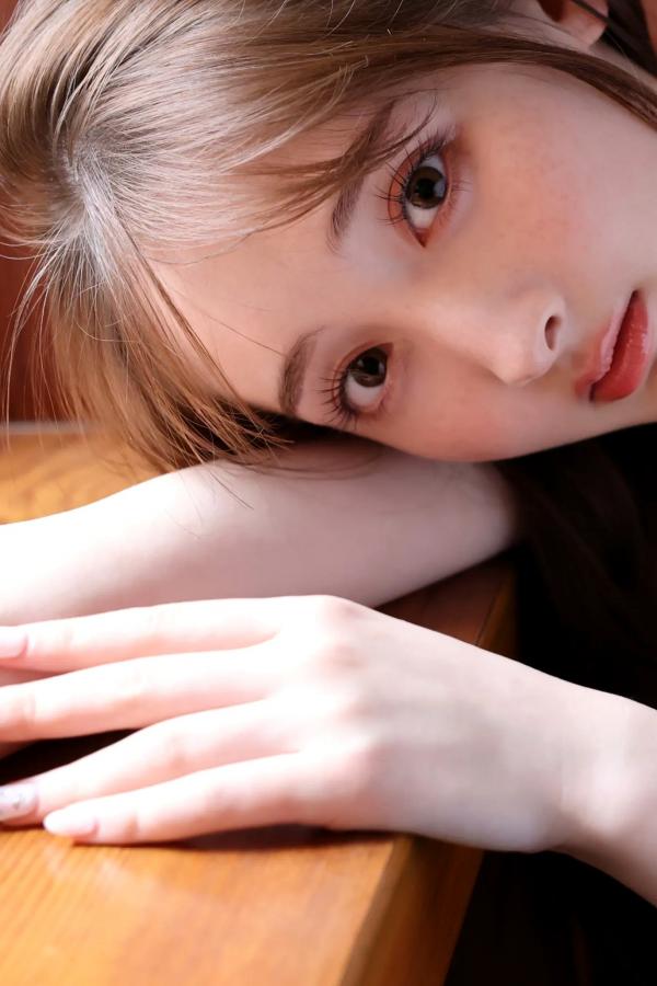   菜那セシル《淡く、ほのかに。》日本美少女户外薄纱与浴室比基尼写真第45张图片