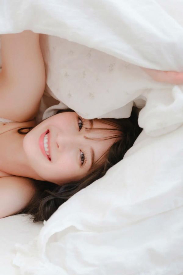   菜那セシル - ハタチのトキメキ 20岁少女清新家居比基尼私房写真第52张图片
