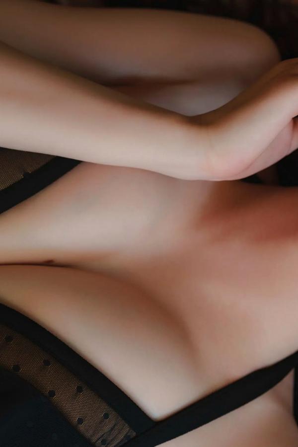   菜那セシル - ハタチのトキメキ 20岁少女清新家居比基尼私房写真第85张图片