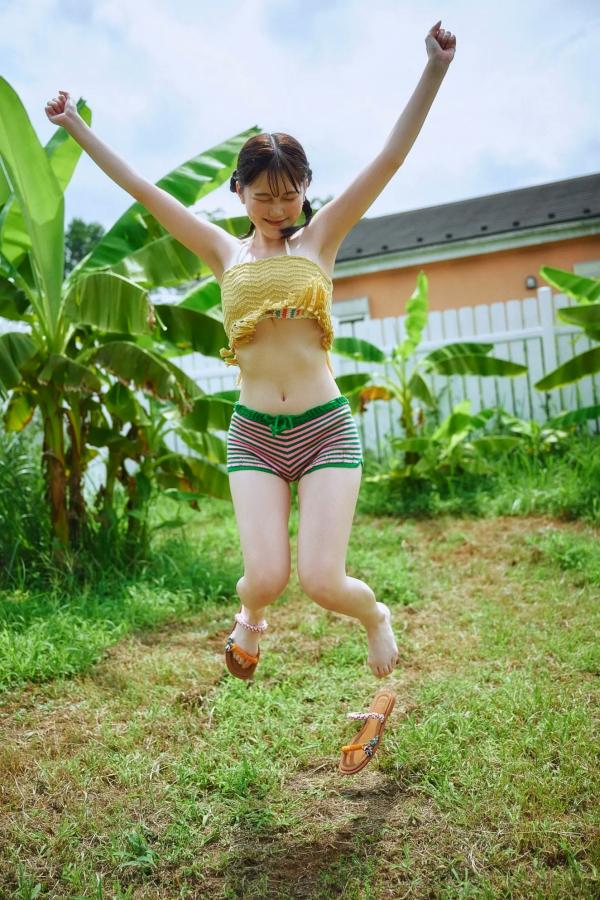   ちーまき - 思春期が抜けない天然ボディ 日本清纯美少女家居比基尼写真第3张图片