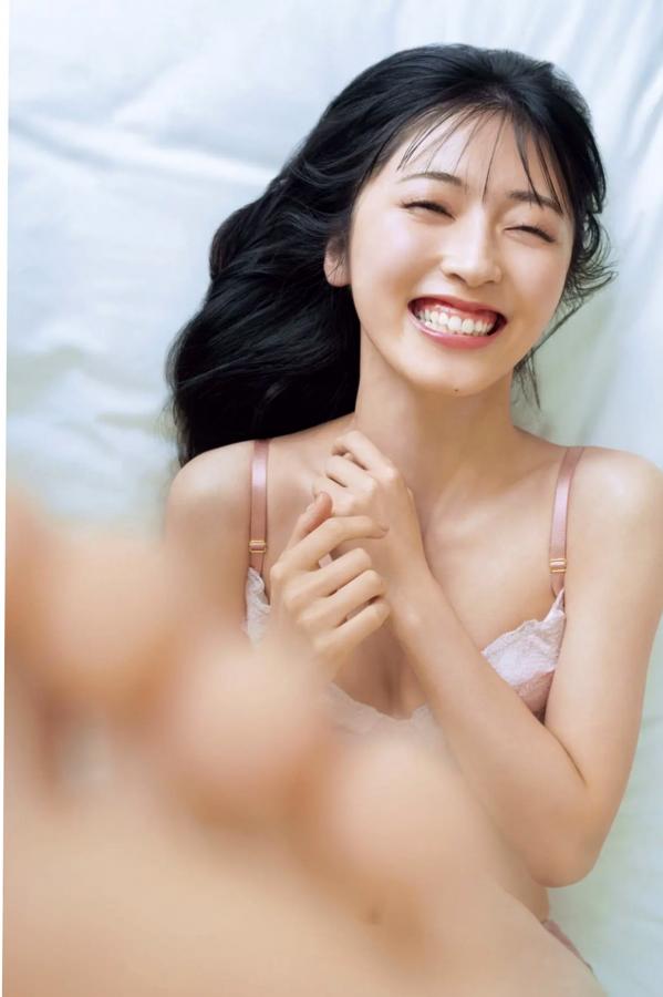  佐藤綺星《天使の反射角度》泳池比基尼清纯私房写真第17张图片
