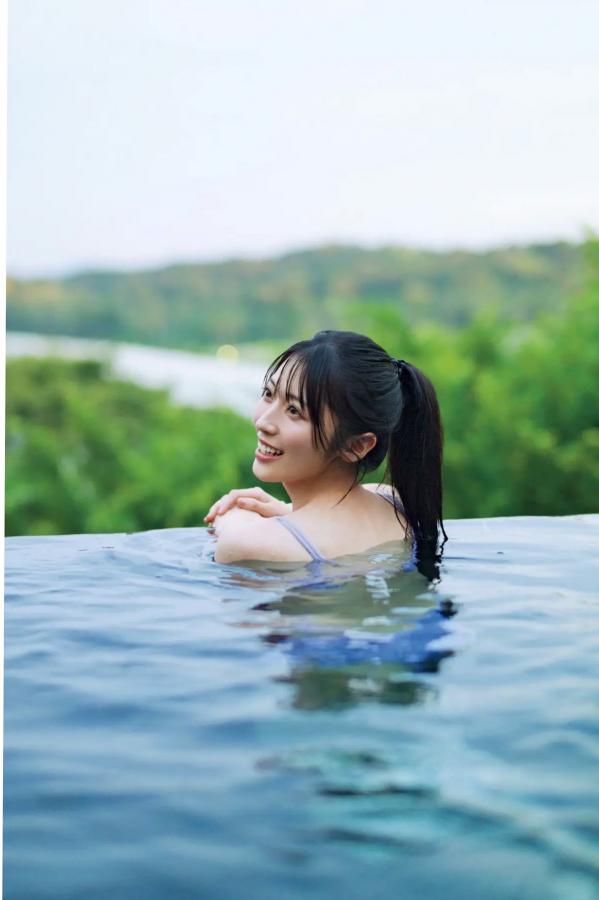   佐藤綺星《天使の反射角度》泳池比基尼清纯私房写真第47张图片
