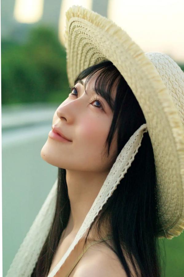   佐藤綺星《天使の反射角度》泳池比基尼清纯私房写真第49张图片