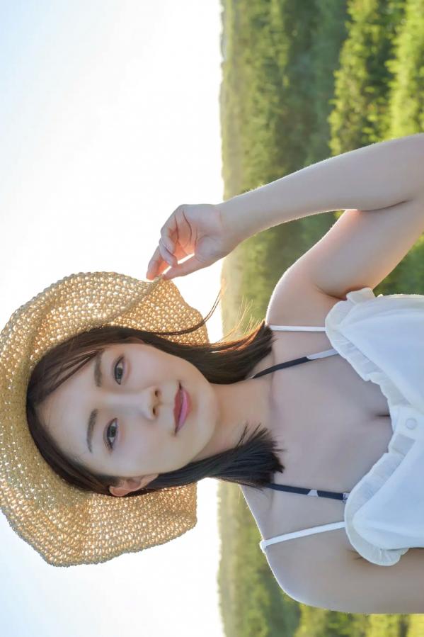   井手美希 - Kiss You 日本清纯美少女性感比基尼泳池写真第14张图片