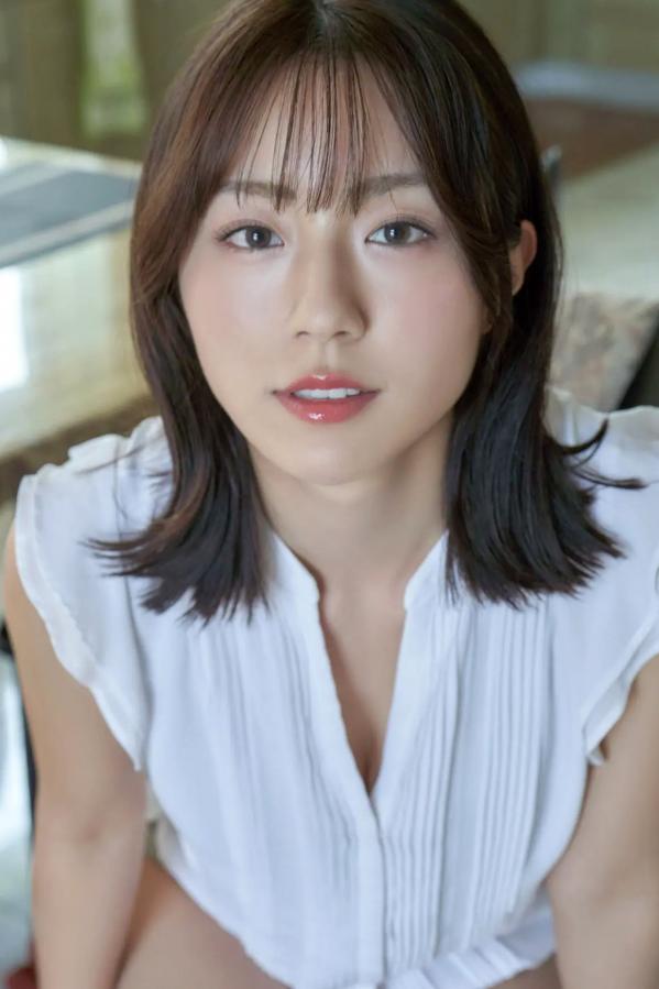   井手美希 - Kiss You 日本清纯美少女性感比基尼泳池写真第73张图片