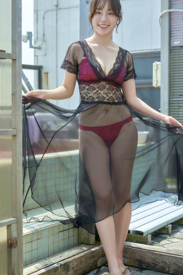   井手美希 - Kiss You 日本清纯美少女性感比基尼泳池写真第95张图片