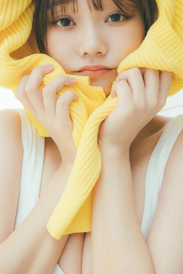   青戸しの - WHITE and??? 泳池蓝色比基尼清新甜美写真第34张图片