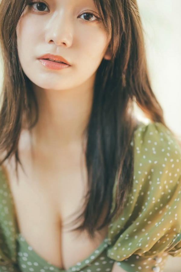    青戸しの - WHITE and??? 泳池蓝色比基尼清新甜美写真第60张图片