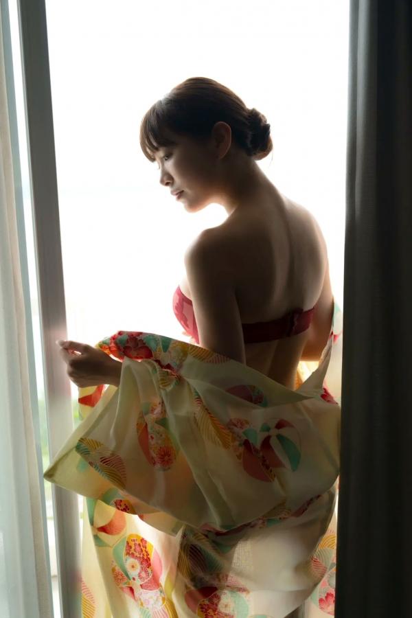    鈴木聖 - TAKARA MODE タカラモノ 清纯性感泳池比基尼与家居写真第194张图片