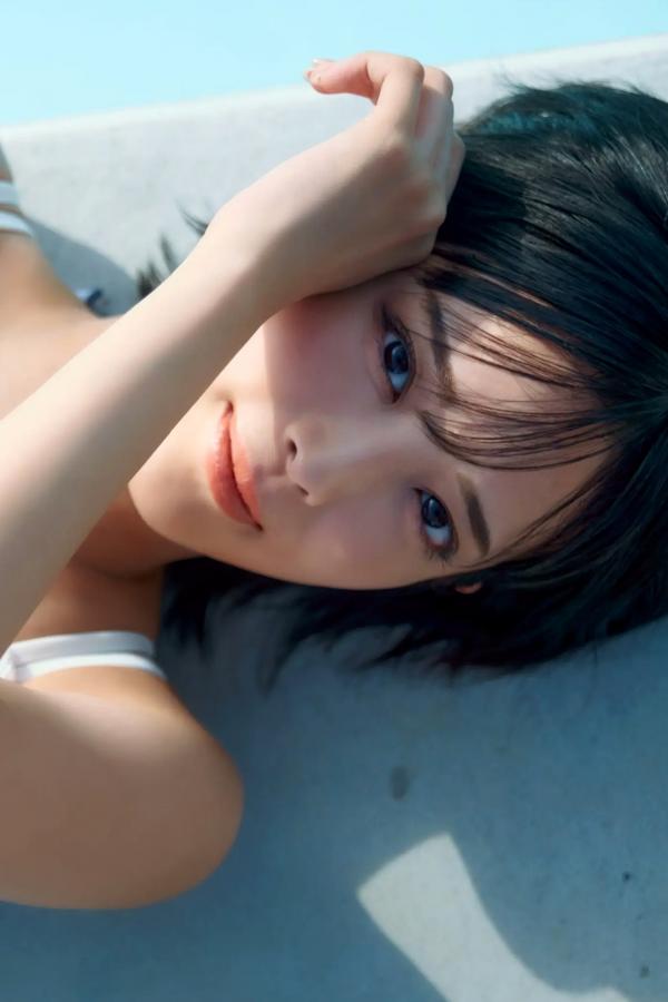    北原沙弥香 - 清纯性感泳池比基尼与湿身美腿写真第33张图片