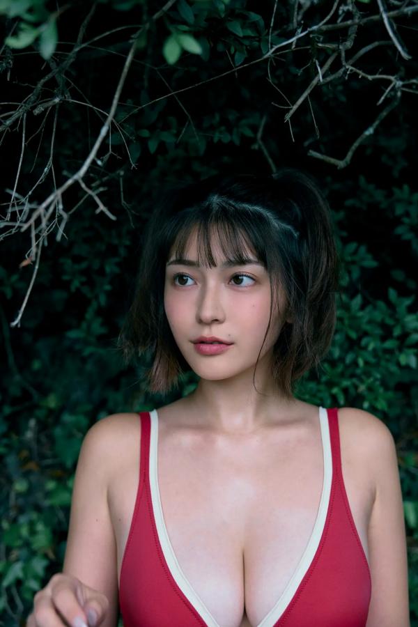   櫻井おとの - 艶めく：日本女神户外溪畔泳装写真 清新性感魅惑第50张图片