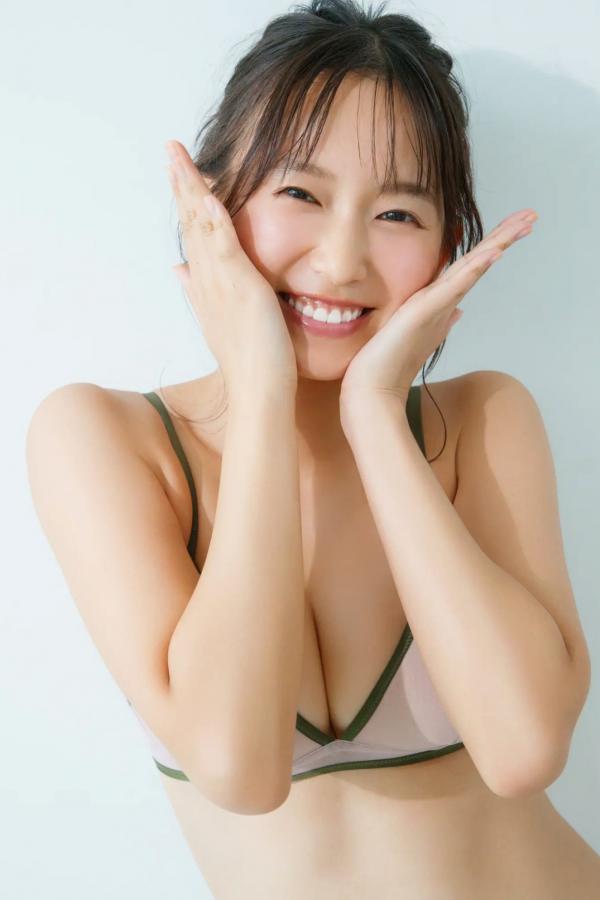    志田音々 - 純情? 日本清纯女神性感内衣黑丝私房写真第12张图片