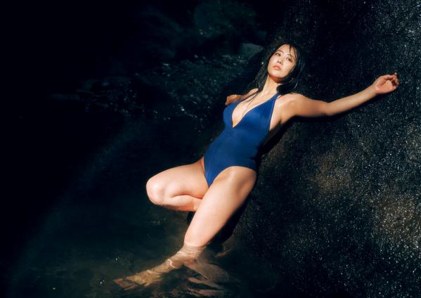    福井梨莉華 - あいの道しるべ 海边沙滩性感比基尼私房写真第35张图片