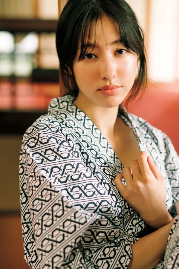  愛甲千笑美 - 会いたくなった？ 湿身性感私房写真 居家优雅气质大片第36张图片