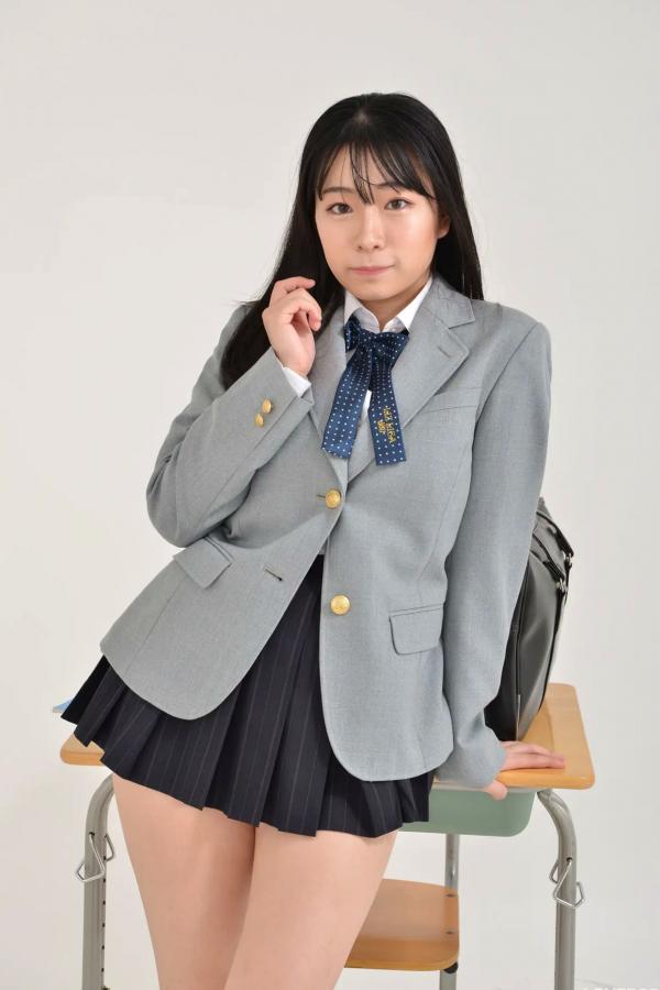   [LOVEPOP] Non Shirohana 白花のん Photoset 04 经典日系校服制服美臀诱惑写真第2张图片
