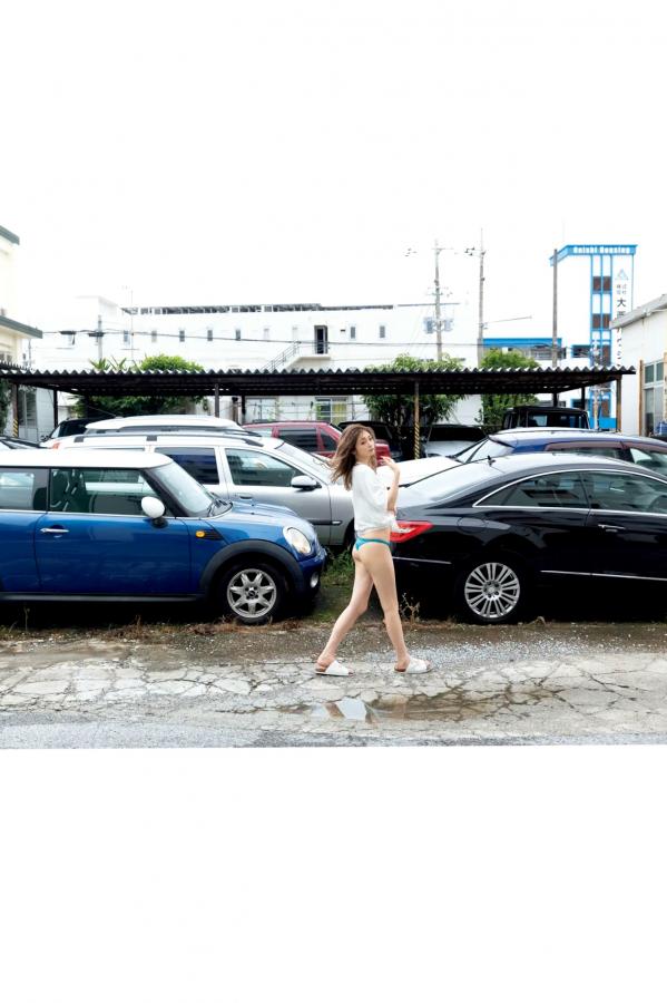   ゆうちゃみ - ゆうな 日本性感辣妹写真 湿身诱惑与野性黑丝街拍第73张图片