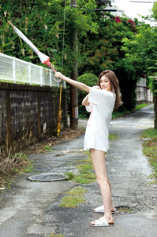   ゆうちゃみ - ゆうな 日本性感辣妹写真 湿身诱惑与野性黑丝街拍第74张图片