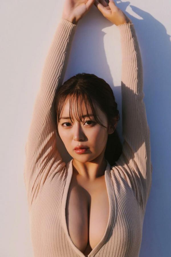   井口裕香 - MORE MORE MORE -Another Side- 海边比基尼与泳池湿身性感写真第8张图片