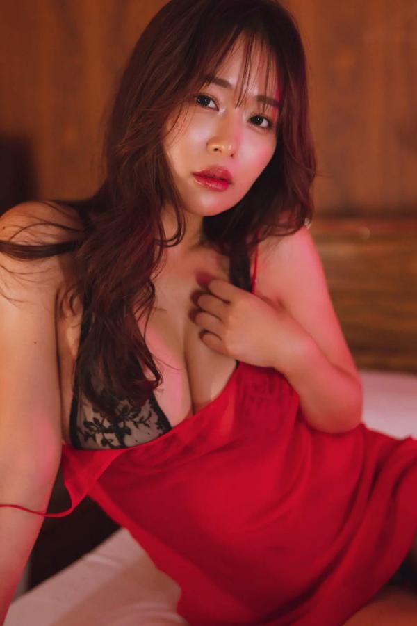   井口裕香 - MORE MORE MORE -Another Side- 海边比基尼与泳池湿身性感写真第50张图片