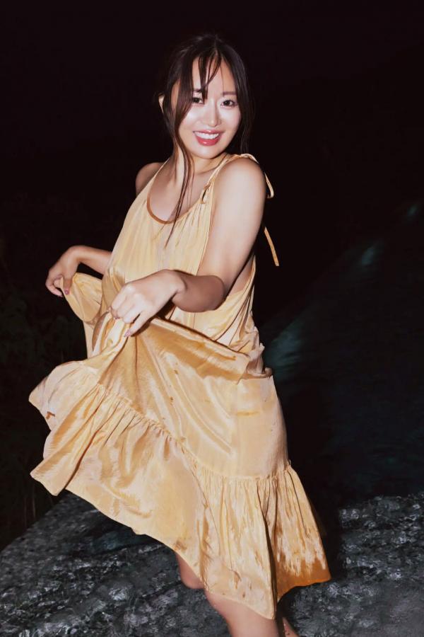   井口裕香 - MORE MORE MORE -Another Side- 海边比基尼与泳池湿身性感写真第62张图片